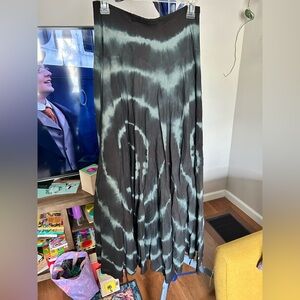 Elegant Black Tie-Dye Maxi Skirt